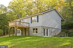 1210 Logger Dr, GORE, VA 22637