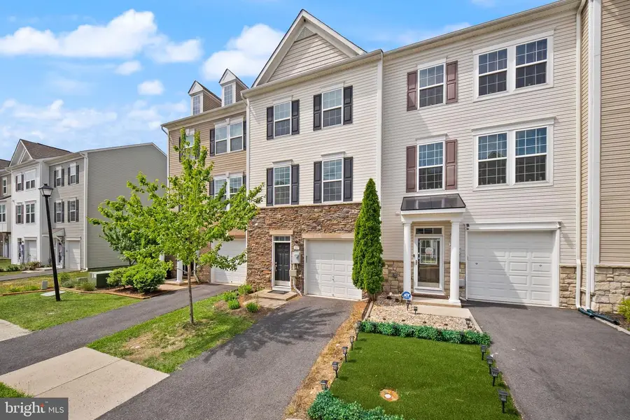 241 Schramm Loop, Stephens City, VA 22655 - #2