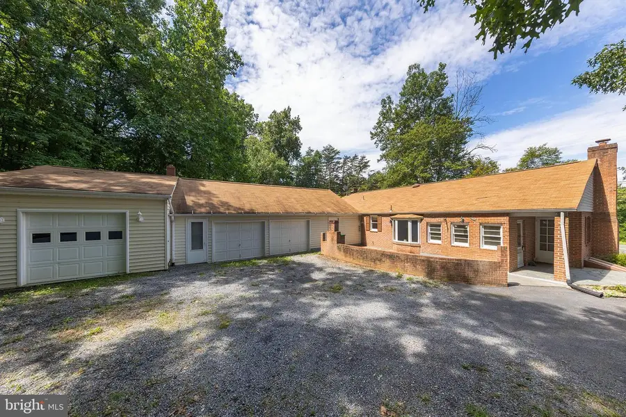 820 Cedar Grove Rd, Winchester, VA 22603 - #2