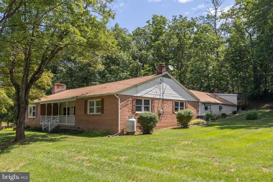 820 Cedar Grove Rd, Winchester, VA 22603 - #3