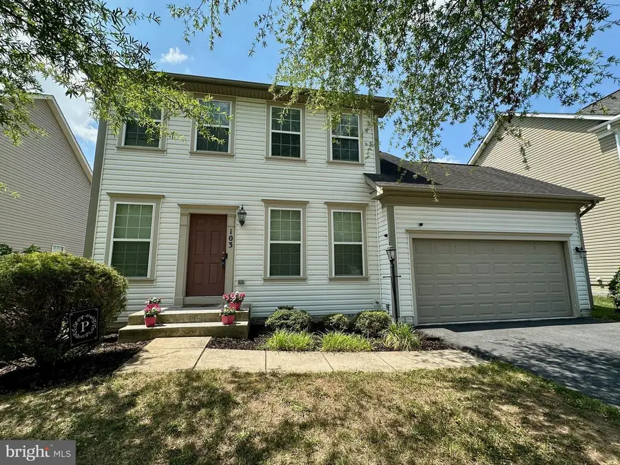 103 Fiesta Dr, Stephenson, VA 22656 - #2