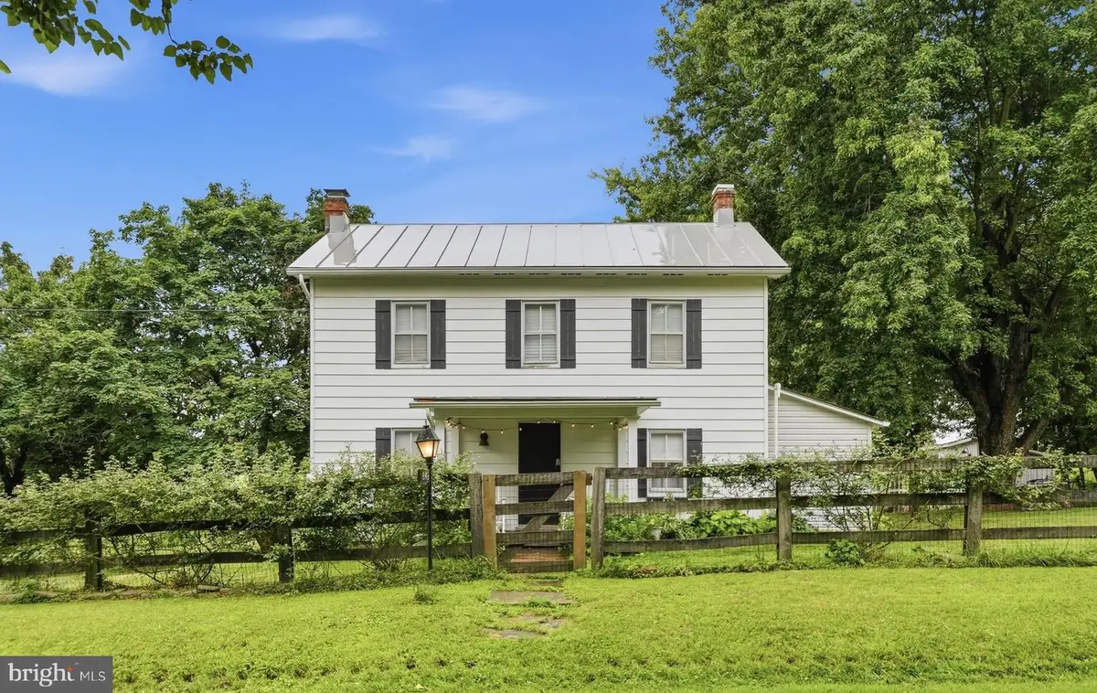 849 Redland Rd, Cross Junction, VA 22625 - #1