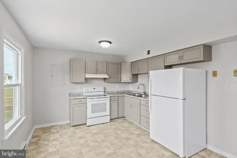 116 Pocono Pl, Stephens City, VA 22655 - #3