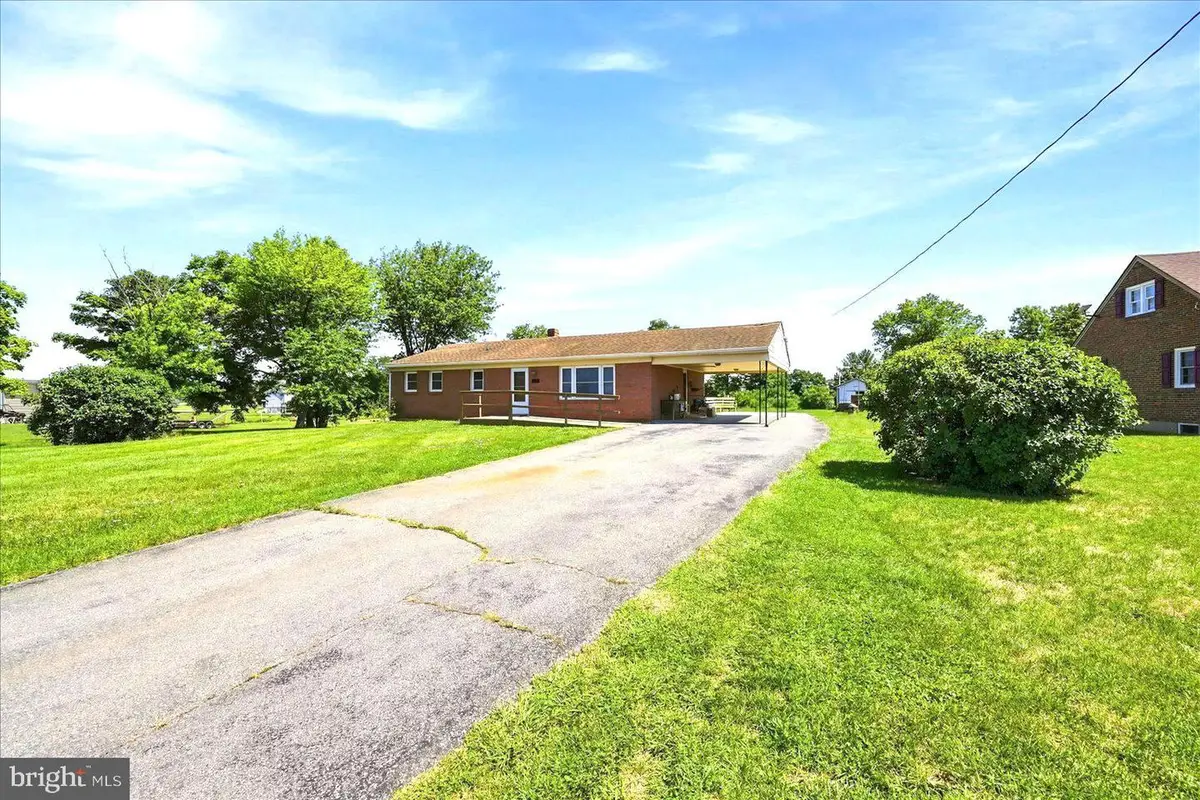 735 Redbud, Winchester, VA 22603 - #1