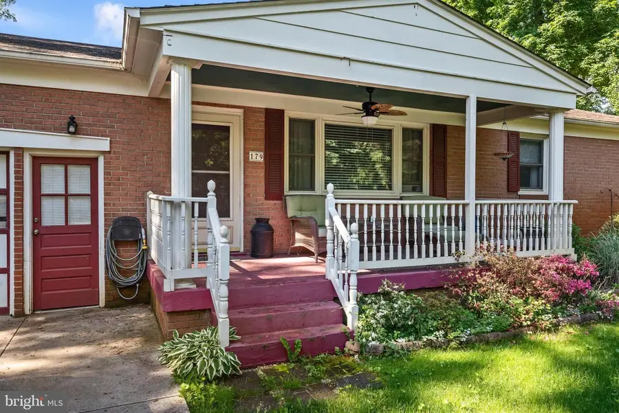 179 Westwood Dr, Winchester, VA 22602 - #3
