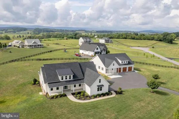 111 Pomme Cir, STEPHENS CITY, VA 22655