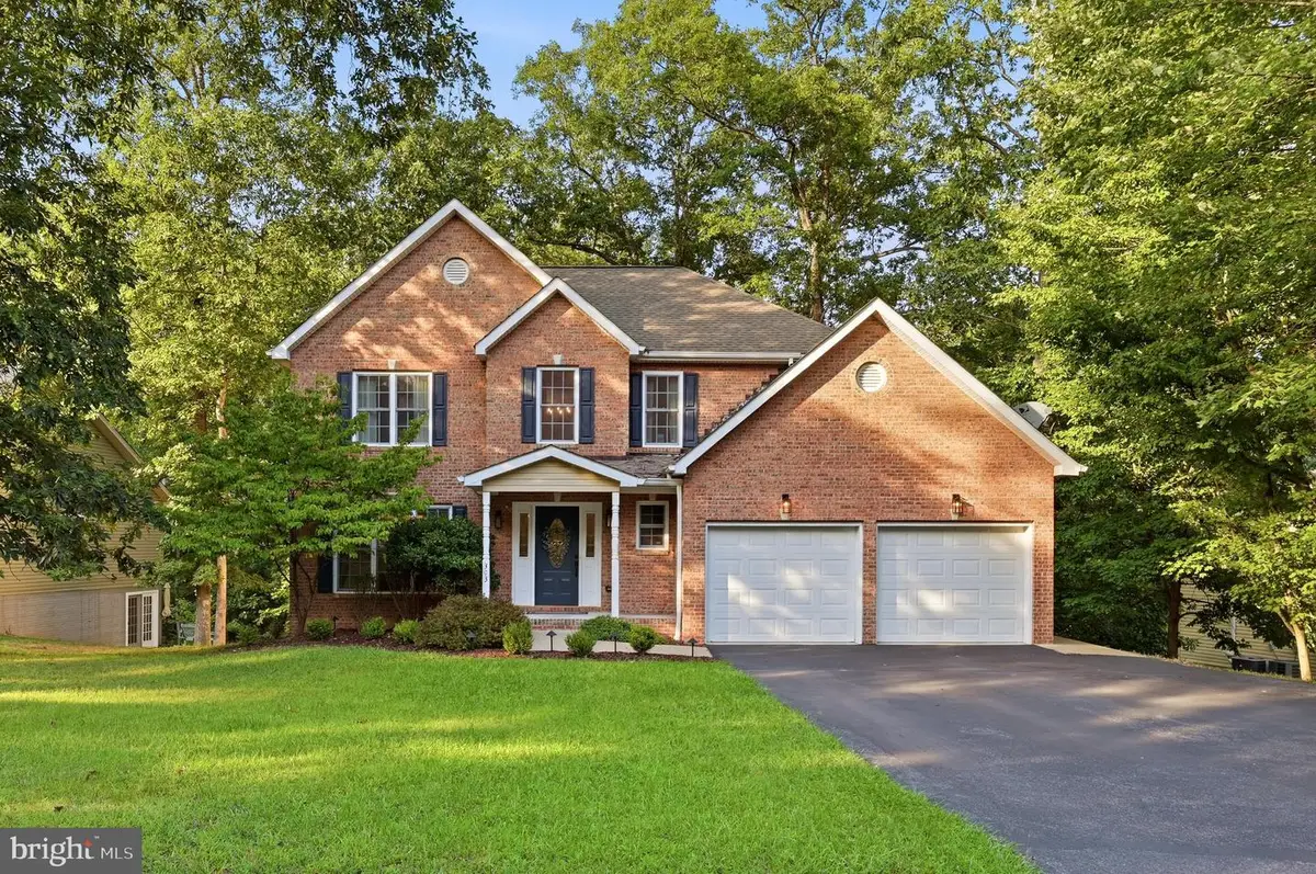 303 Northwood Cir, Cross Junction, VA 22625 - #1