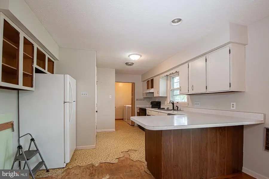 352 Woodchuck Ln, Winchester, VA 22602 - #3