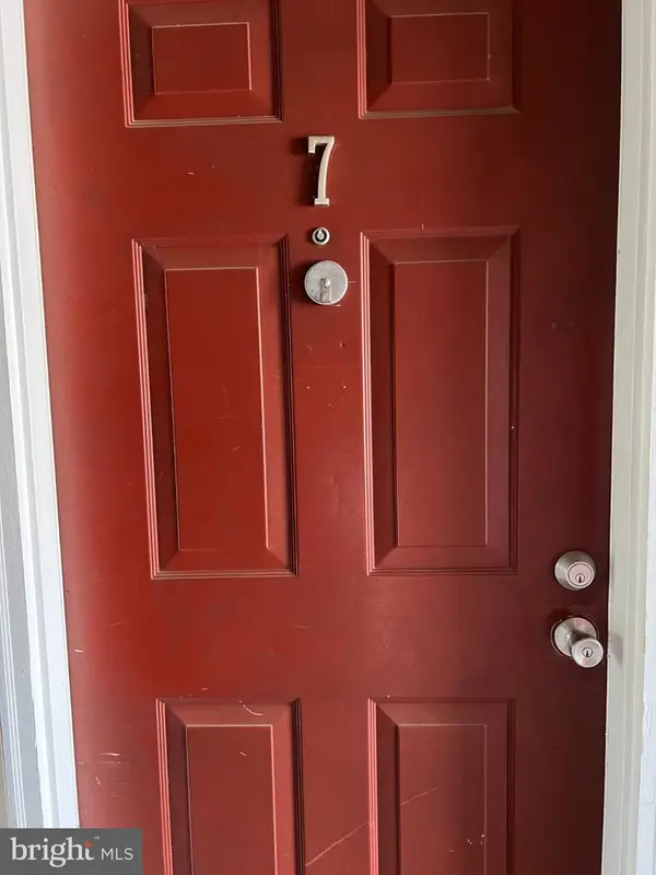100 Timberlake Ter #7, STEPHENS CITY, VA 22655