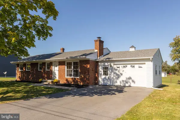 182 Front Dr, WINCHESTER, VA 22602