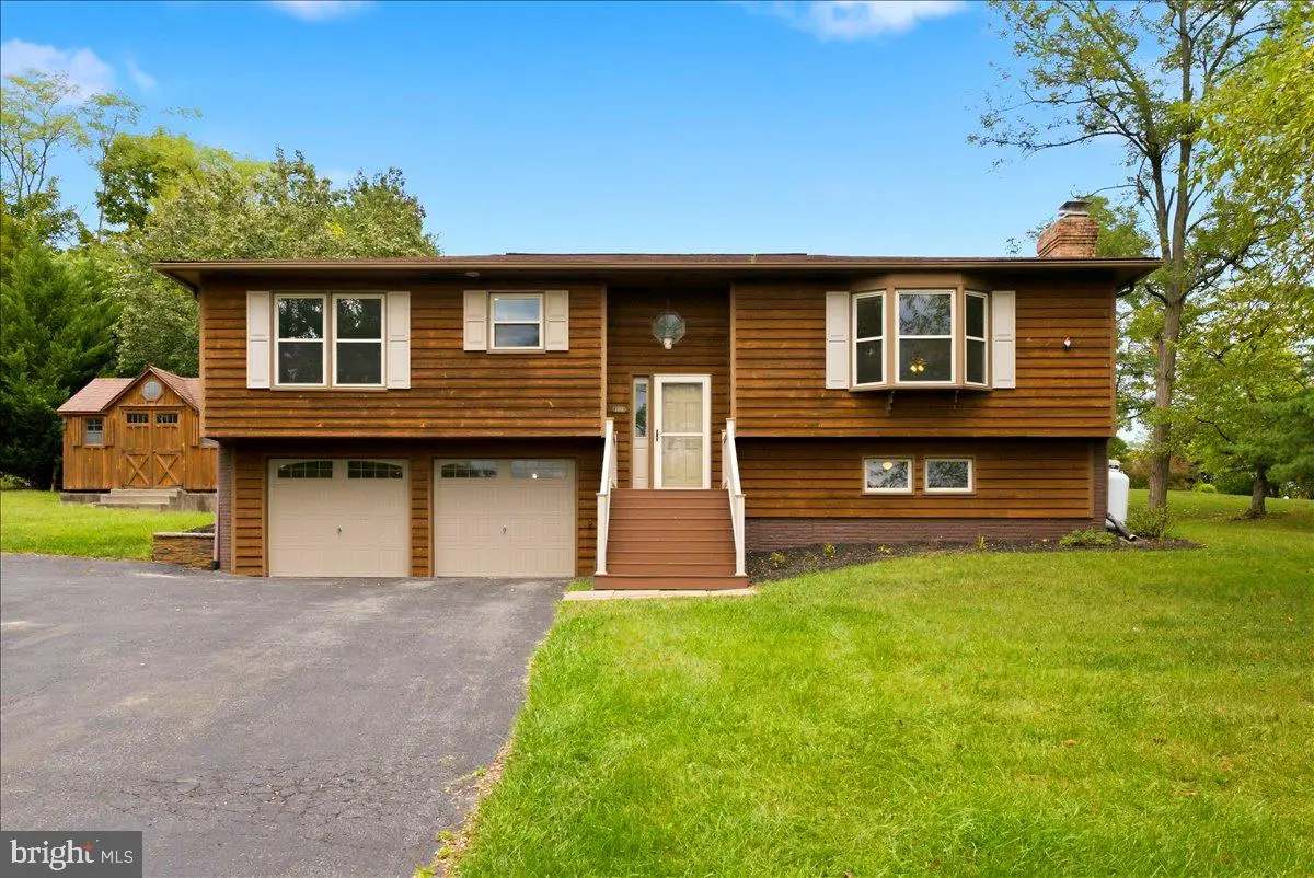 409 Sunset Cir, Cross Junction, VA 22625 - #1