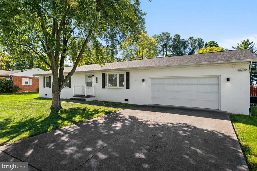114 Princeton Dr, Winchester, VA 22602 - #2