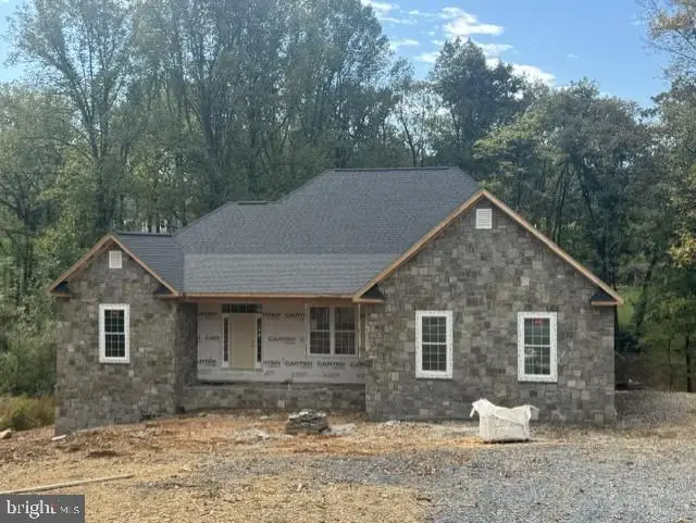 115 Garnett Ct, Winchester, VA 22602 - #1