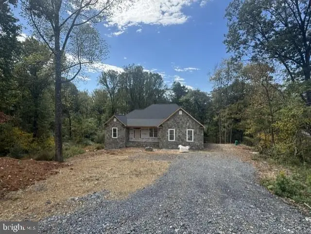 115 Garnett Ct, Winchester, VA 22602 - #2