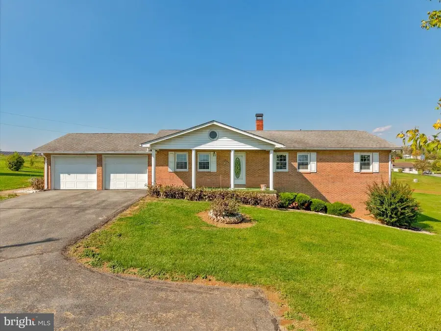 836 Hites Rd, Stephens City, VA 22655 - #3