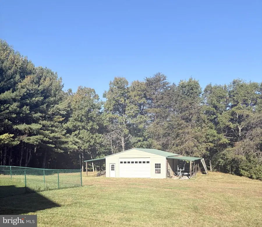 205 Pond View Ln, Winchester, VA 22603 - #2