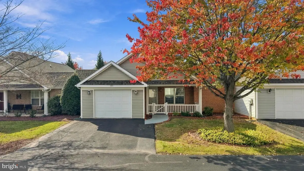 305 Knollwood Ct, Winchester, VA 22602 - #1