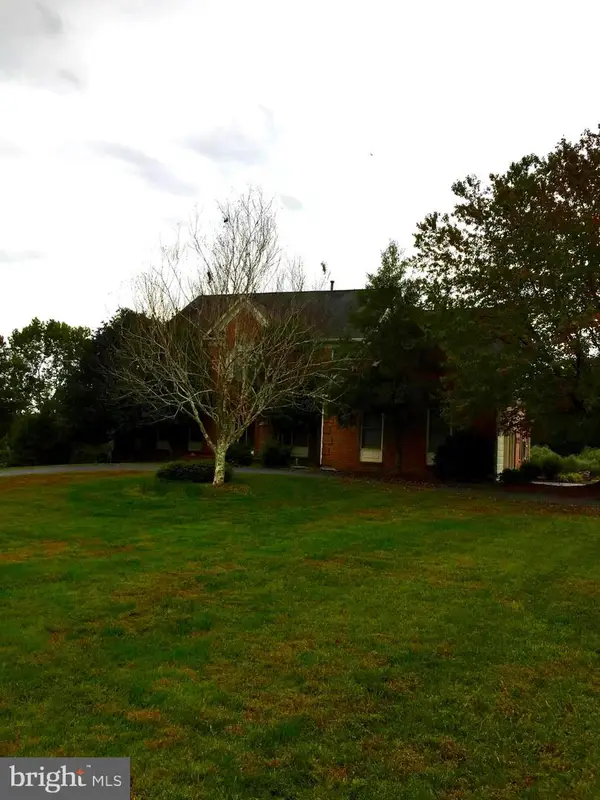 12061 Rose Hall Drive, CLIFTON, VA 20124