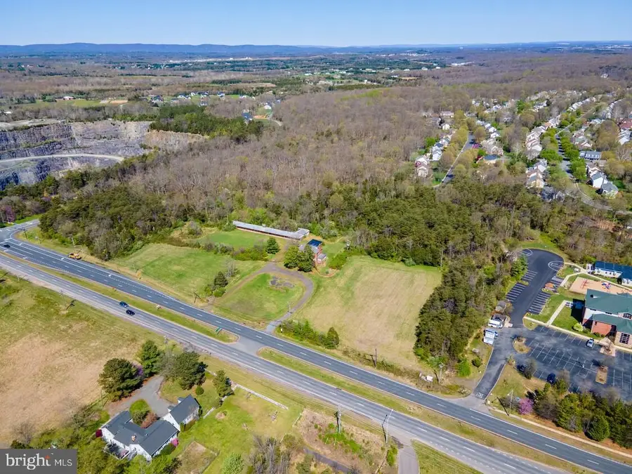 15500 Lee Hwy, Centreville, VA 20120 - #2