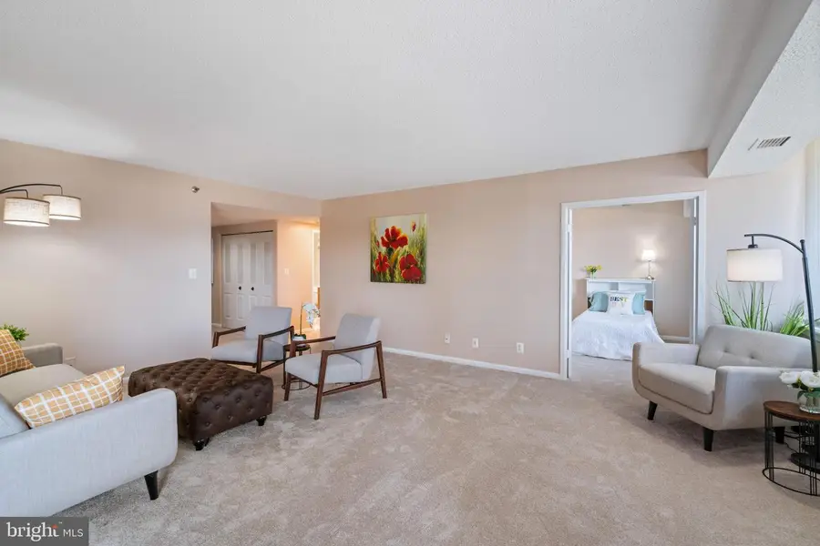 3709 S George Mason Dr #406-e, Falls Church, VA 22041 - #3