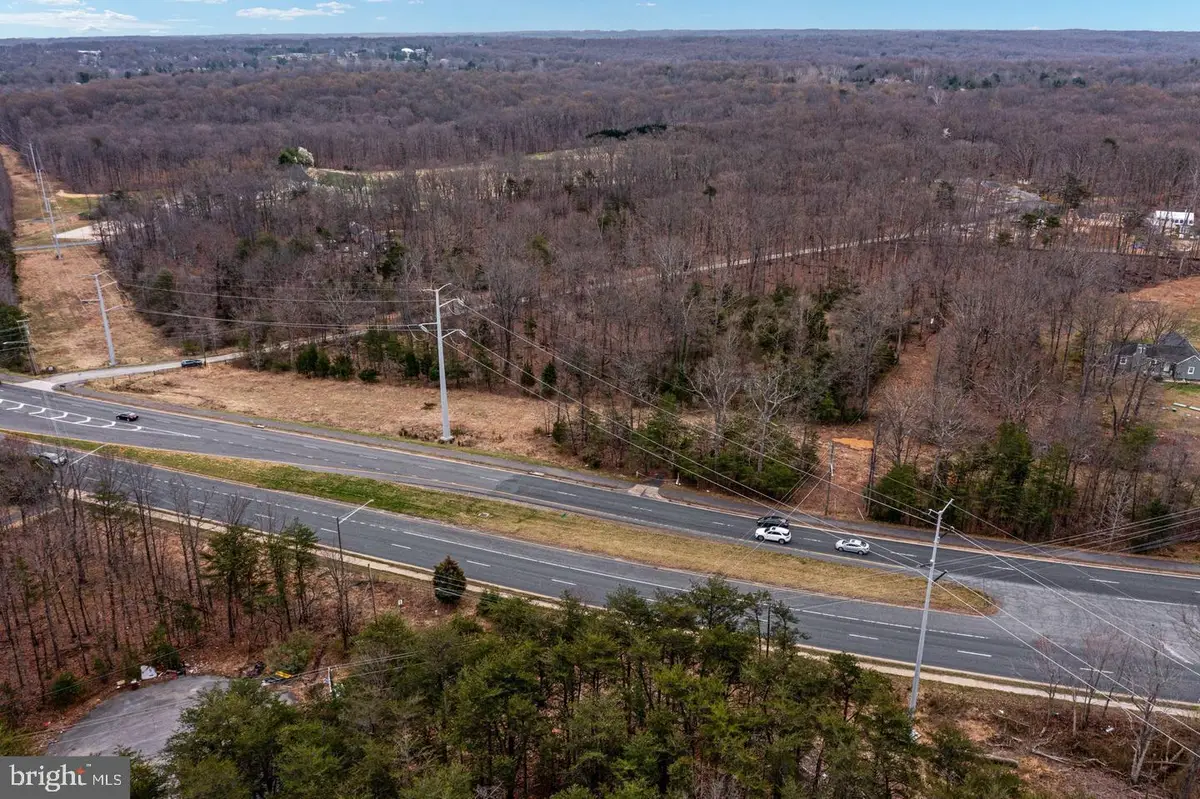 11601 Braddock Rd, Braddock, VA 22030 - Image #1