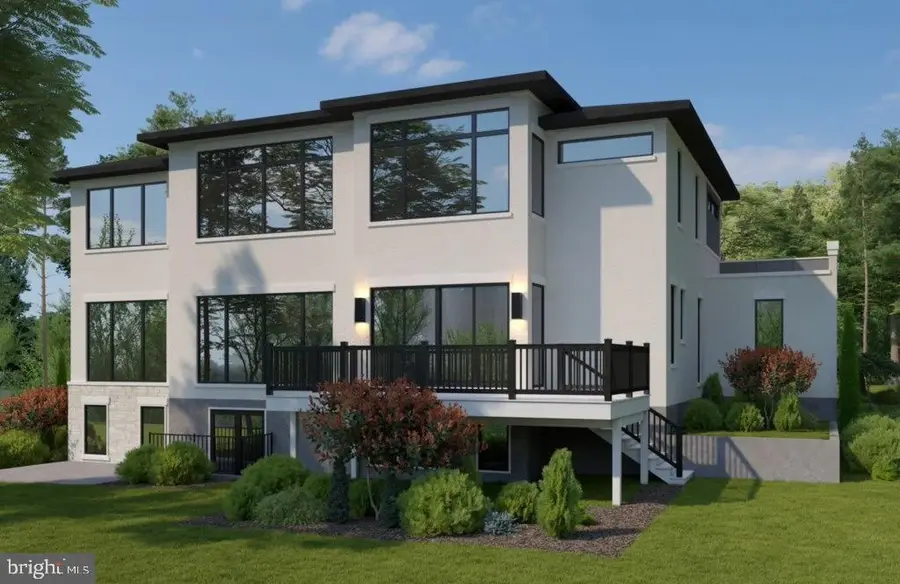 729 Ellsworth Ave, Great Falls, VA 22066 - Image #2