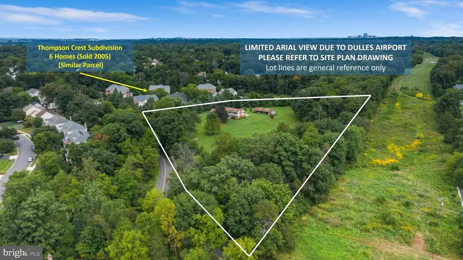 13110 Thompson Rd, Franklin Farm, VA 22033 - Image #3