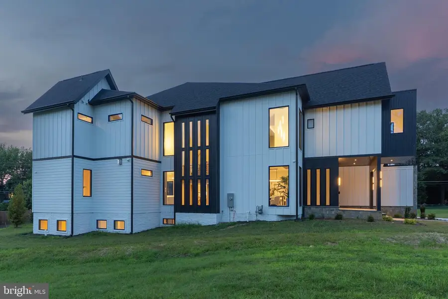 104 Mashie Ct Se, Vienna, VA 22180 - Image #3