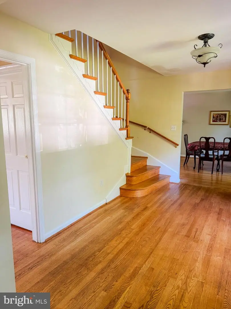 8647 Braddock Ave, Alexandria, VA 22309 - Image #2