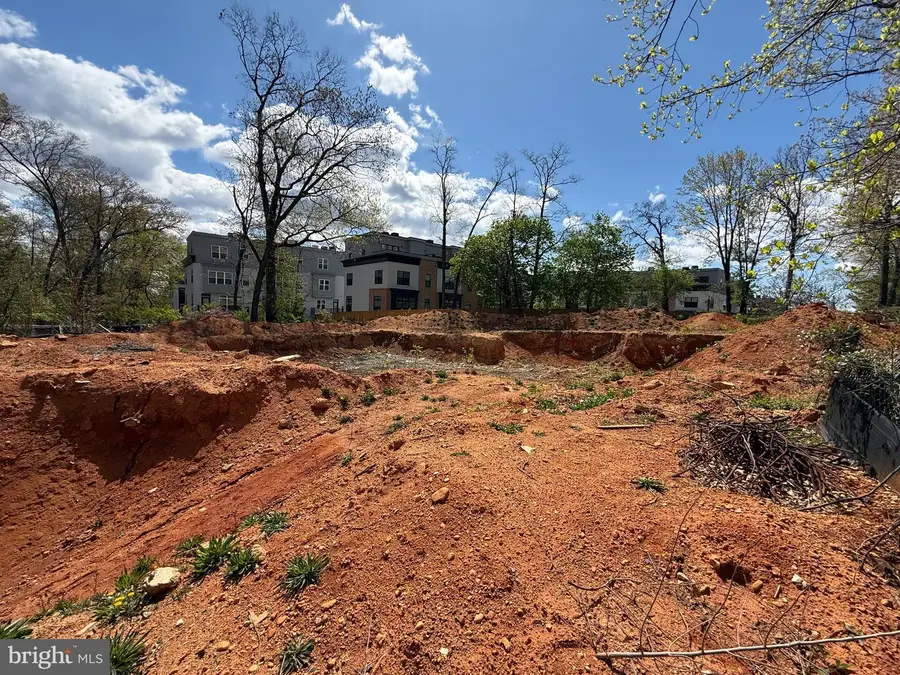 2020 Nordlie Pl, Falls Church, VA 22043 - Image #3