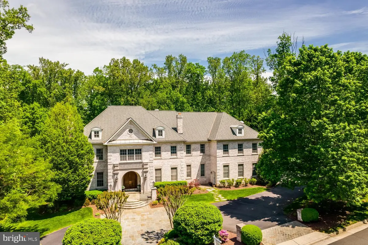 1034 Founders Ridge Ln, McLean, VA 22102 - Image #1