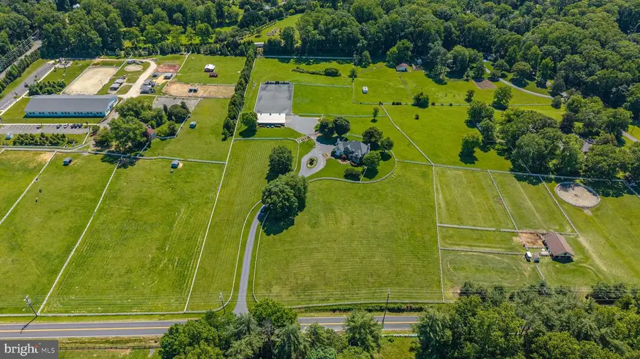 6501 Clifton Rd, Clifton, VA 20124 - Image #3