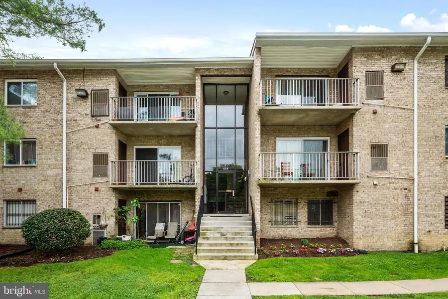 7984 Audubon Ave #203, Alexandria, VA 22306 - Image #2