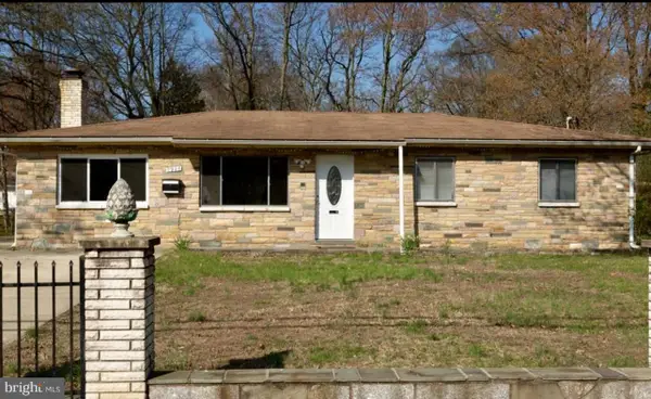 7926 Russell Rd, ALEXANDRIA, VA 22309