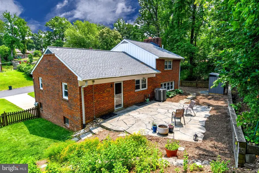 5812 Piedmont Dr, Alexandria, VA 22310 - Image #3