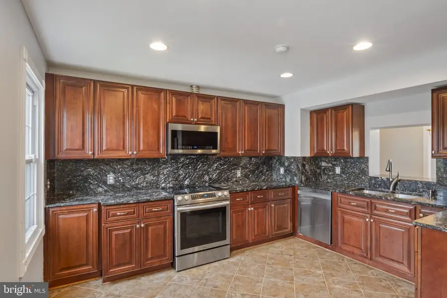 9518 Unity Ln, Lorton, VA 22079 - Image #2