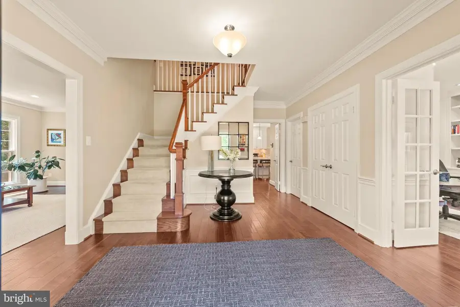 11909 Winstead Ln, Reston, VA 20194 - Image #3