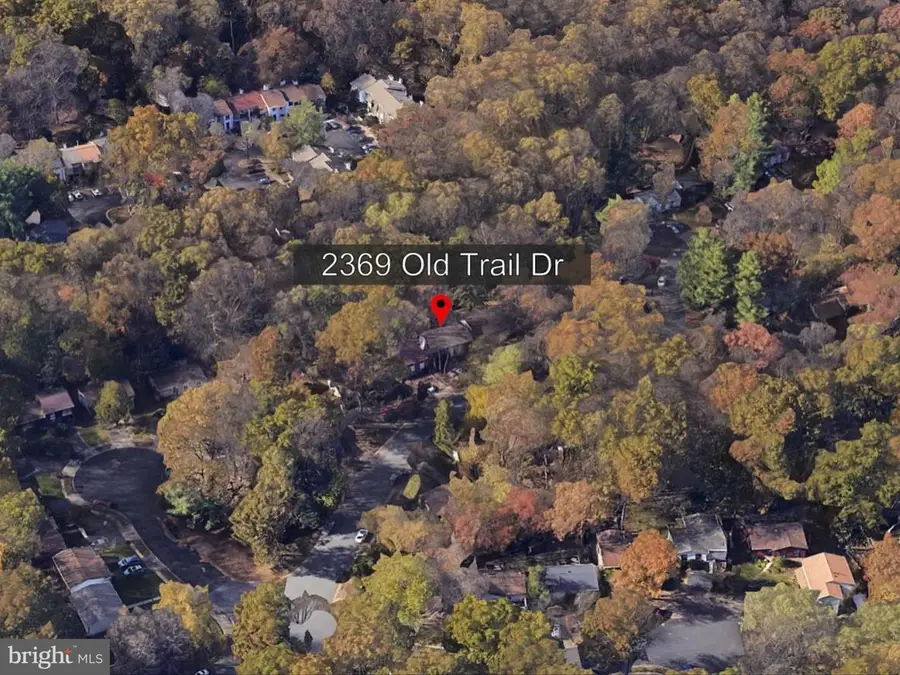 2369 Old Trail Dr, Reston, VA 20191 - Image #2