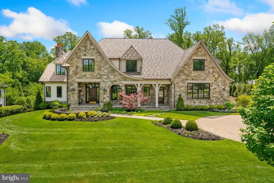 954 Mackall Farms Ln, McLean, VA 22101 - Image #3