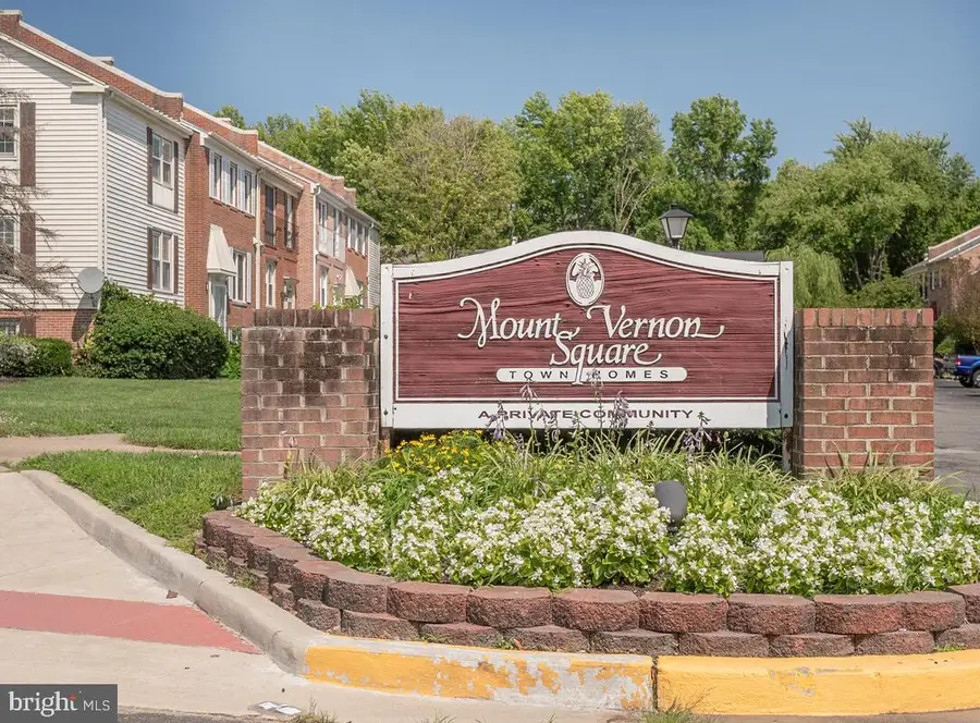 2604 Windbreak Dr, Alexandria, VA 22306 - Image #2