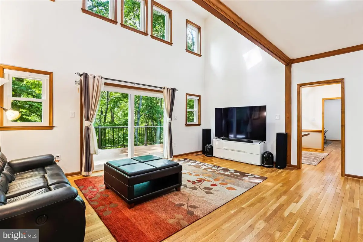 6364 Evangeline Ln, Alexandria, VA 22312 - Image #1