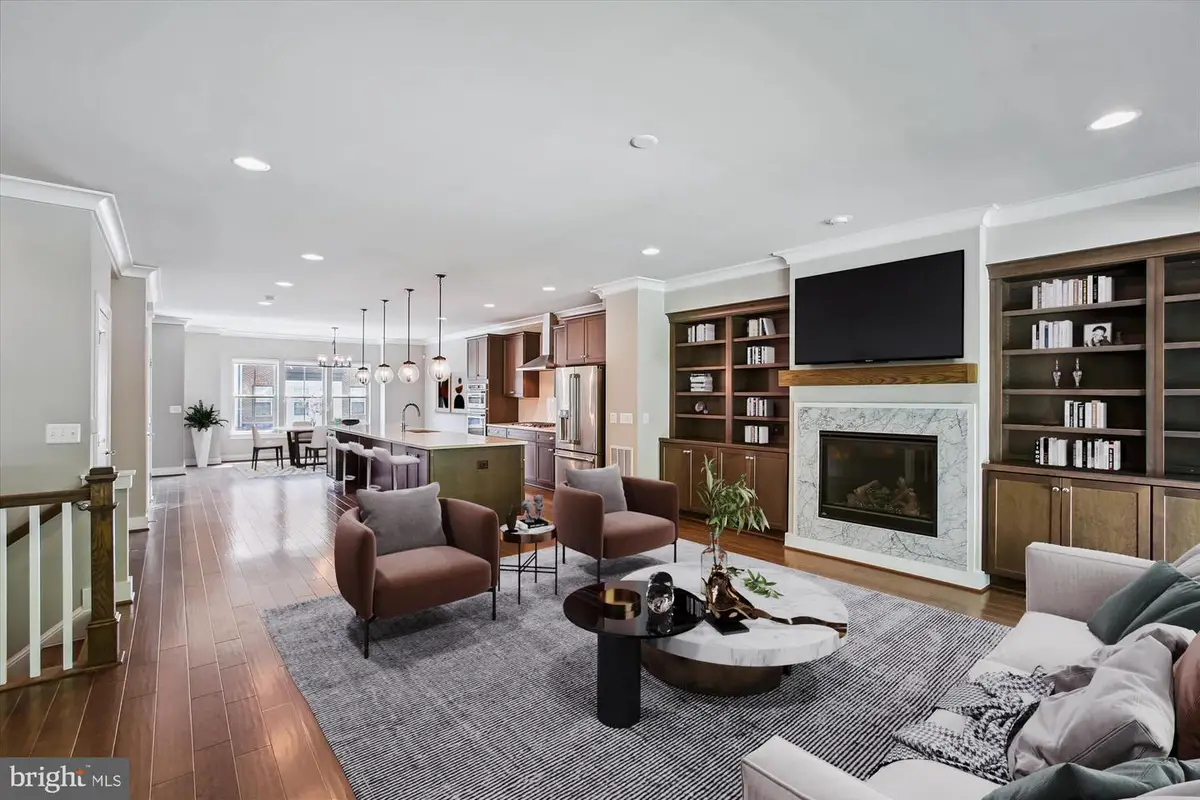 7770 Belvale Dr, Alexandria, VA 22315 - Image #1