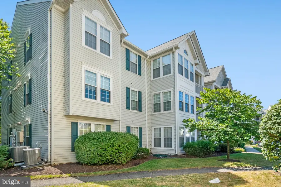 7518-b Snowpea Ct #38, Alexandria, VA 22306 - Image #2
