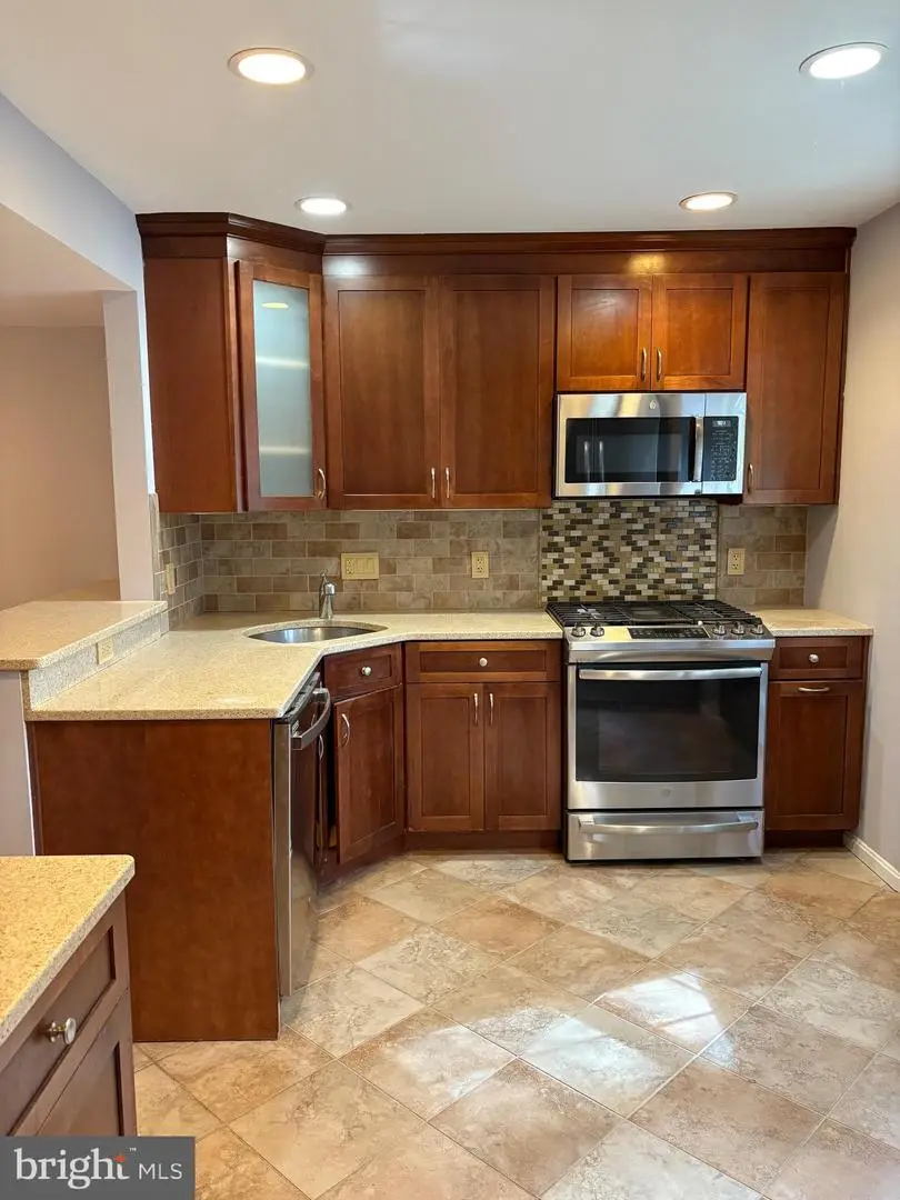 6447 Gildar St, Alexandria, VA 22310 - Image #2