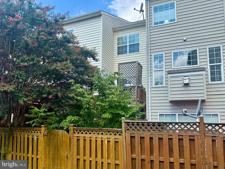 6169 Cinnamon Ct, Alexandria, VA 22310 - Image #2