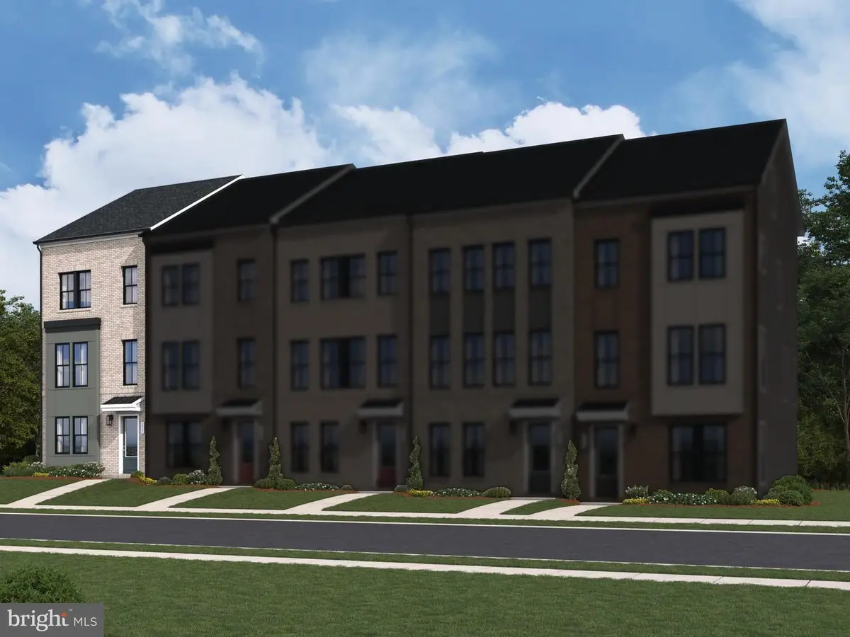 13922 Aviation Pl, Herndon, VA 20171 - Image #1