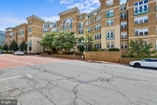 12001 Market St #t35, RESTON, VA 20190