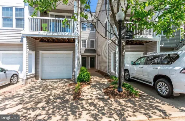 12804 Fair Briar Ln, FAIRFAX, VA 22033