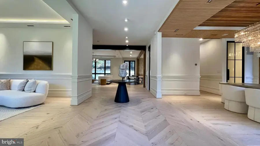 1441 Woodacre Dr, McLean, VA 22101 - Image #2