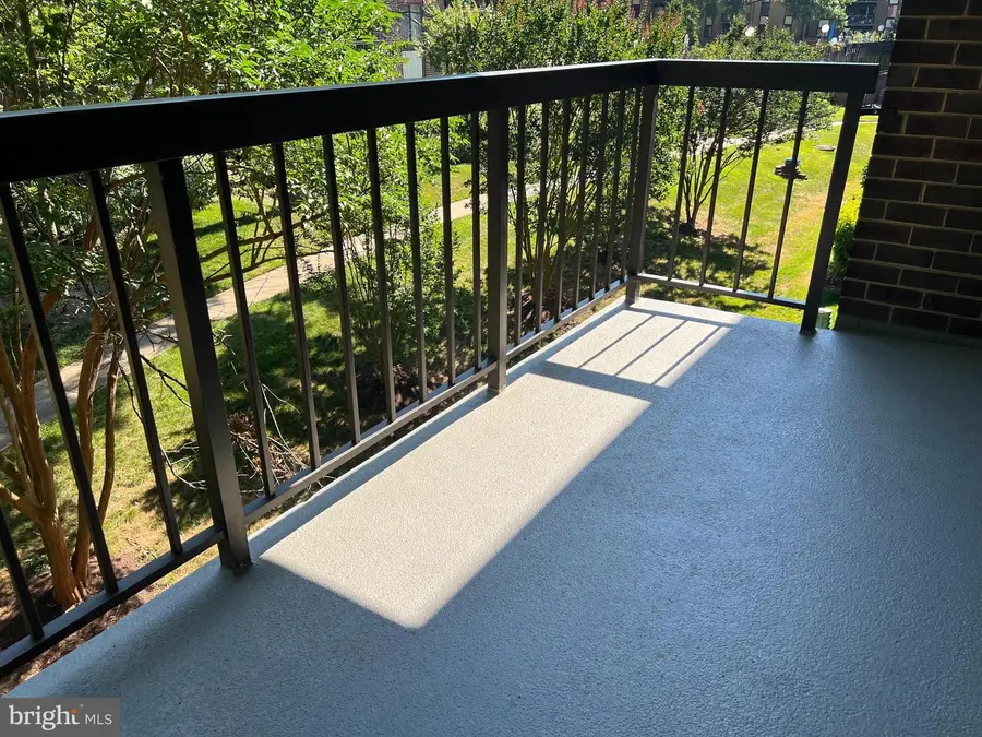 9730 Kingsbridge Dr #202, Providence, VA 22031 - Image #2